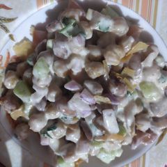 A picture of Mayo chana chaat.