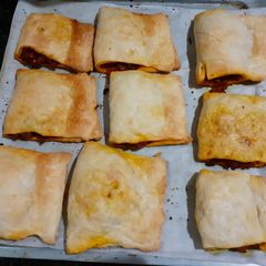 A picture of Veg Puffs.