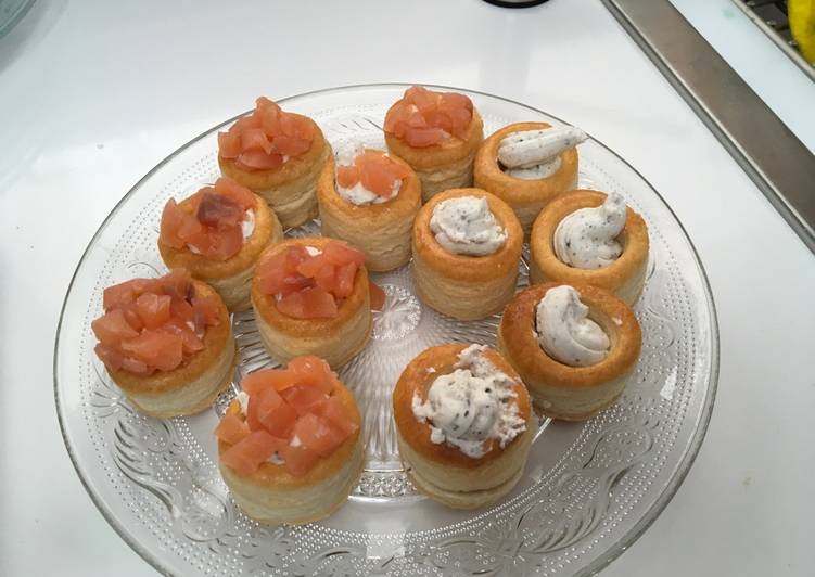 Vol au vents con salmon
