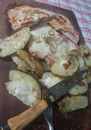 Una foto de Pechuga de pollo a la Pizza!