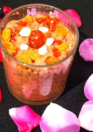 A picture of Chia papaya Beetroot smoothie.