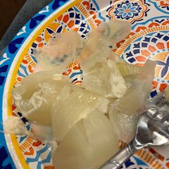 A picture of Boiled onions.
