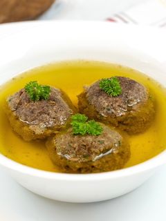 Májgombócleves recept fotója