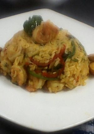 Una foto de Arroz con camarón