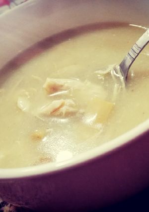 صورة لوصفة حساء الدجاج بالفطر