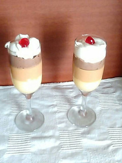 Una foto de Postre multicolor
