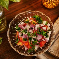 A picture of Tomato Carrot Salad.