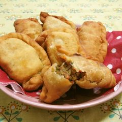 A picture of Russian Piroshki.