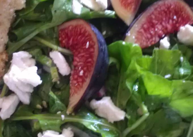 Easiest Way to Make Perfect Fig and goat cheese salad