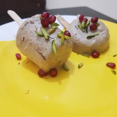 A picture of Dates kulfi.