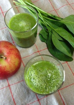 A picture of Energizing Green Smoothie with Avocado.