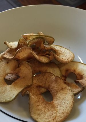 A picture of Apple Chips.