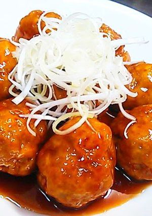 A picture of Tender and Juicy Low-Cal Chinese Meatballs.