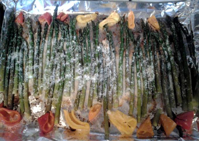 Easiest Way to Prepare Quick Baked asparagus with peppers