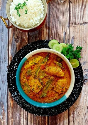 A picture of Tengra Macher Jhol (Bengali Tengra Fish Curry).