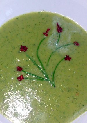 A picture of Sig's Asparagus, Zucchini and smoked Garlic soup with a hint of.