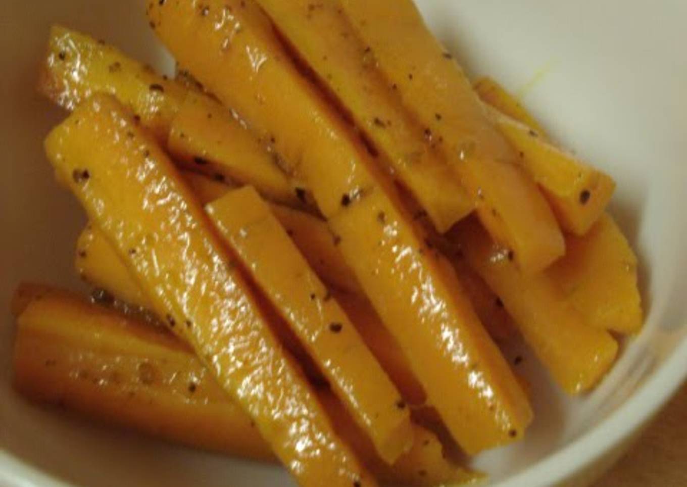 Indian-style Pickled Carrots