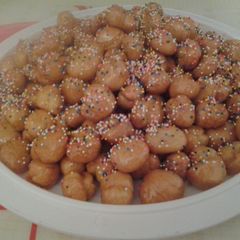 A picture of Struffoli.