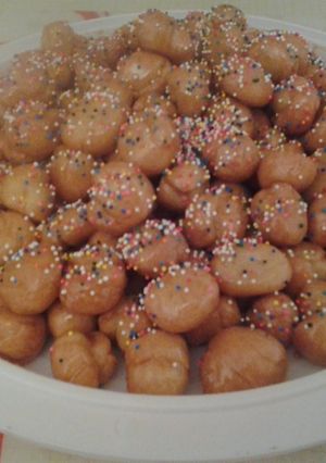A picture of Struffoli.