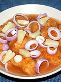 A picture of sweet and sour fried fish fillet.