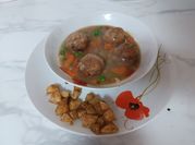 Una foto de salsas para albóndigas
