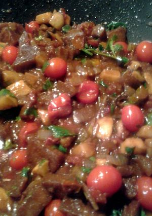 A picture of vegetable stir fry.