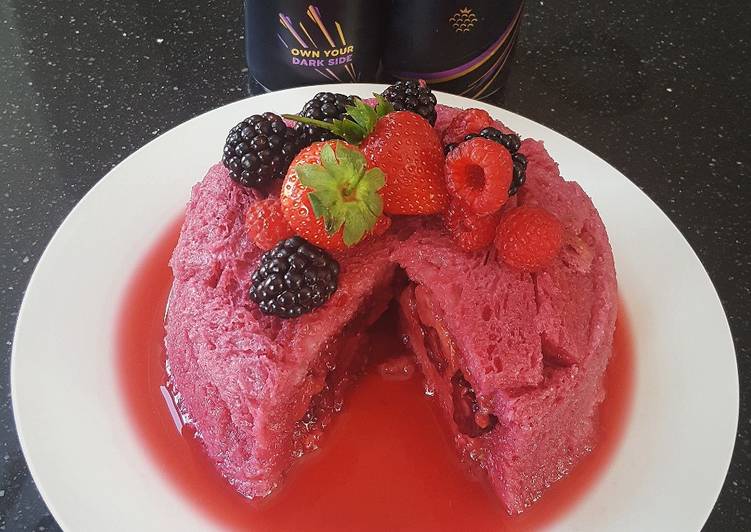 Step-by-Step Guide to Prepare Ultimate Dark Fruits Summer Pudding