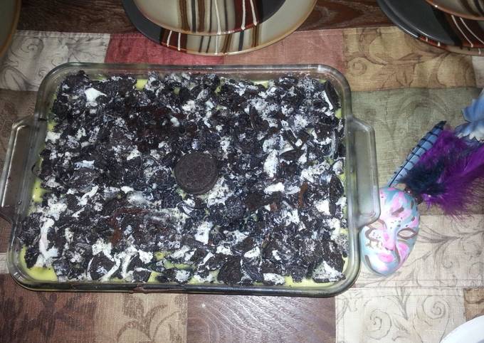 Recipe of Perfect Oreo pudding cake