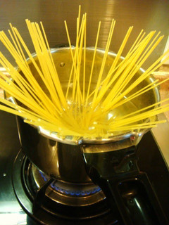 A picture of How to Boil Pasta In A Pressure Cooker.
