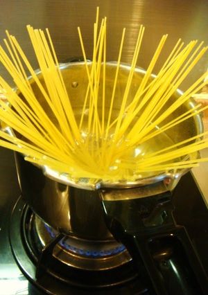 A picture of How to Boil Pasta In A Pressure Cooker.
