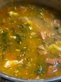 Caldo de farinha de mandioca com calabresa