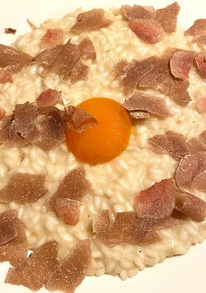 Foto di Risotto tartufo e tuorlo marinato
