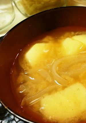 A picture of Sweet Onion & New Potato Miso Soup.