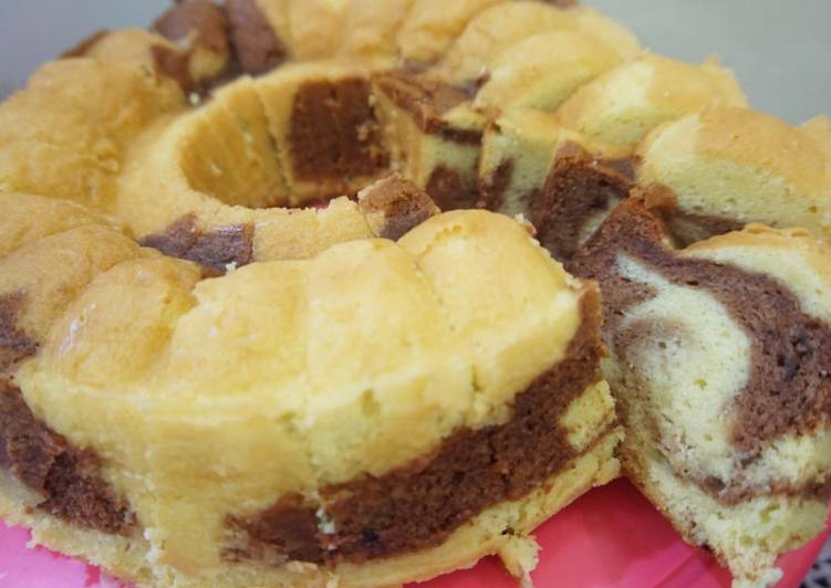 Marmer Cake / marble cake tanpa emulsifer