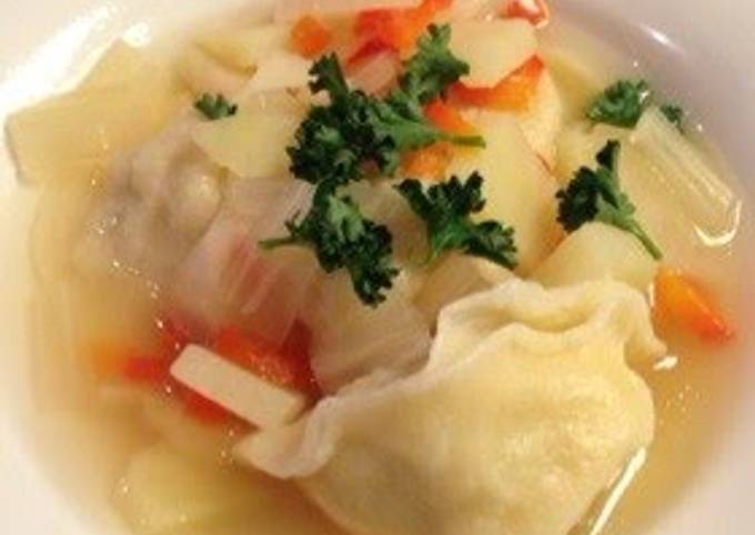Pelmeni - Boiled Russian Gyoza in Soup