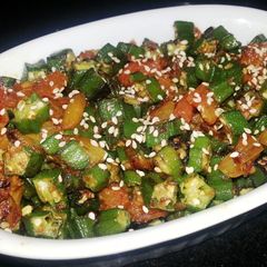 A picture of BHINDI DO PYAZA / ONION AND OKRA STIR FRY.