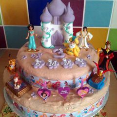 A picture of Vickys Plain Vanilla Cake, Dairy, Egg & Soy-Free.