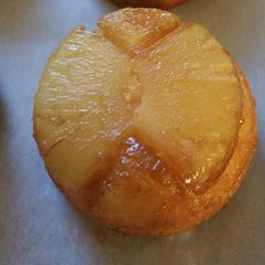 A picture of 🍍Pineapple Upside Down Cupcakes🍍.