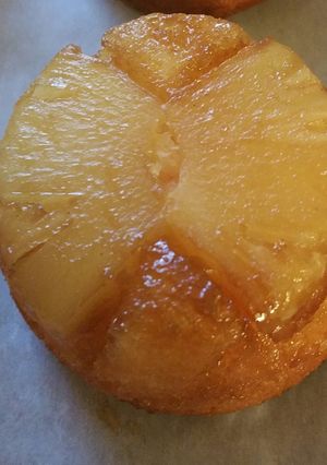 A picture of 🍍Pineapple Upside Down Cupcakes🍍.