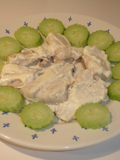 Una foto de Pescadilla con mahonesa y alficoz