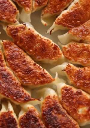 A picture of Disappearing in a Flash! Juicy Shrimp Dumplings.