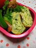 Japanese Omelet with Green Nori Flakes and Baby Sardines✿