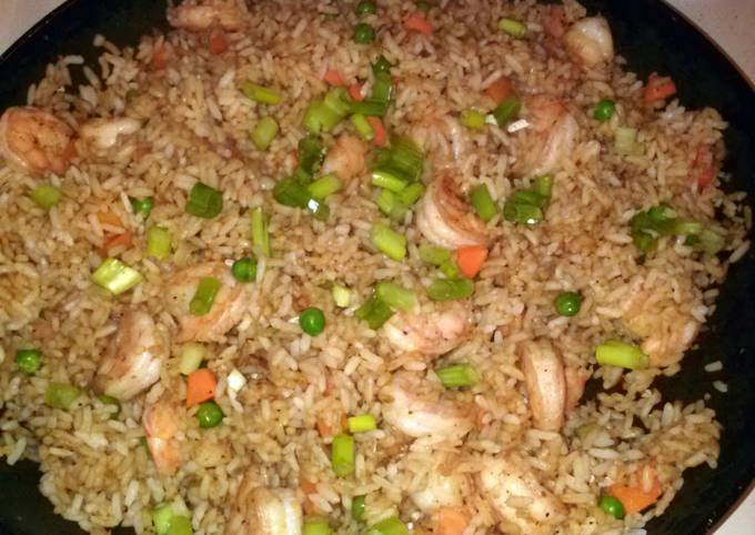 Steps to Prepare Favorite Easy Shrimp Fried Rice