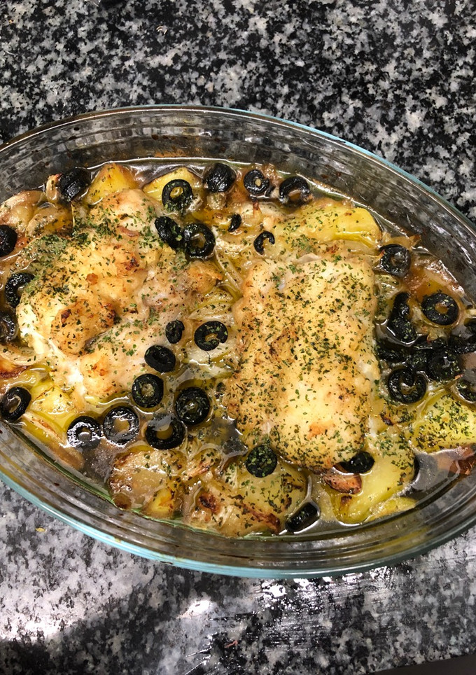 Una foto de 58. Bacalao al horno Lagareiro (principal pescado)