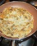 Tortilla de champiñones con puerros y pimientos