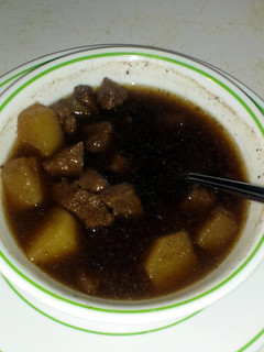 A picture of Beef Potato Soup.