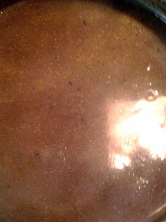 A picture of lamb sauce.
