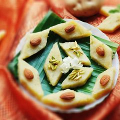 A picture of Potato Barfi.