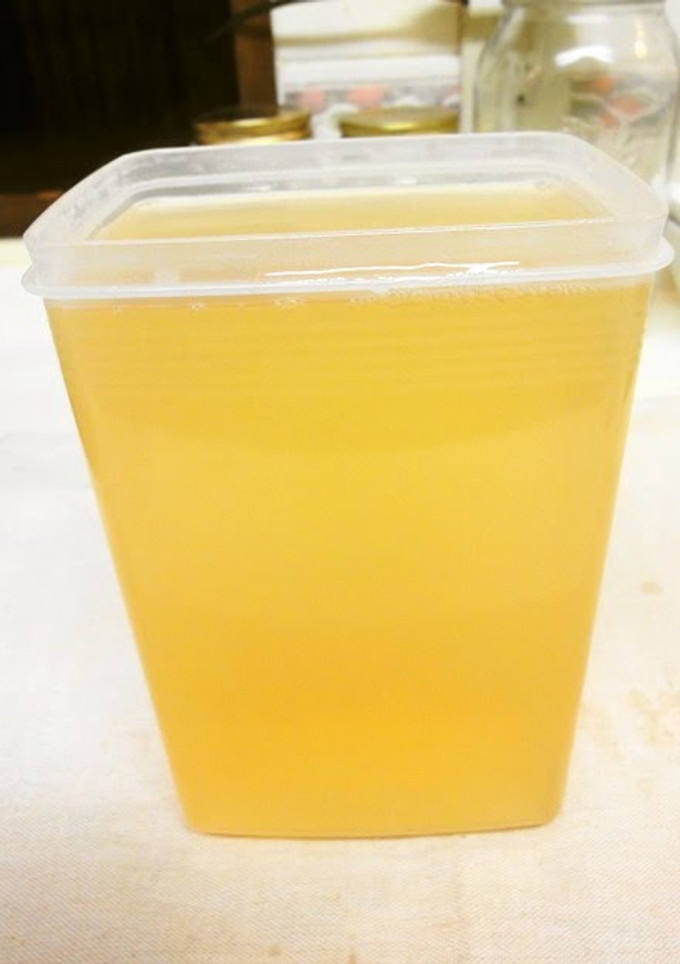 A picture of Basic Dashi Stock for the First Pressing.
