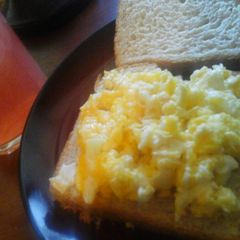 A picture of Chris's Cheese Egg Sandwich.